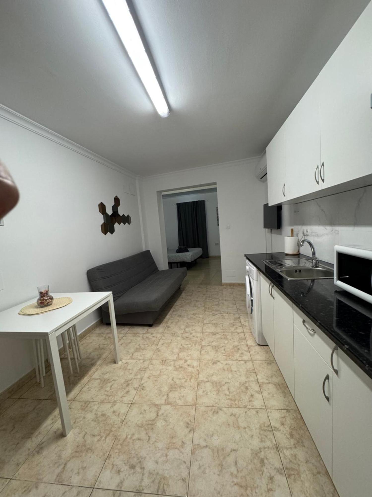 Lejlighed And New Close To The Center 3ºb
